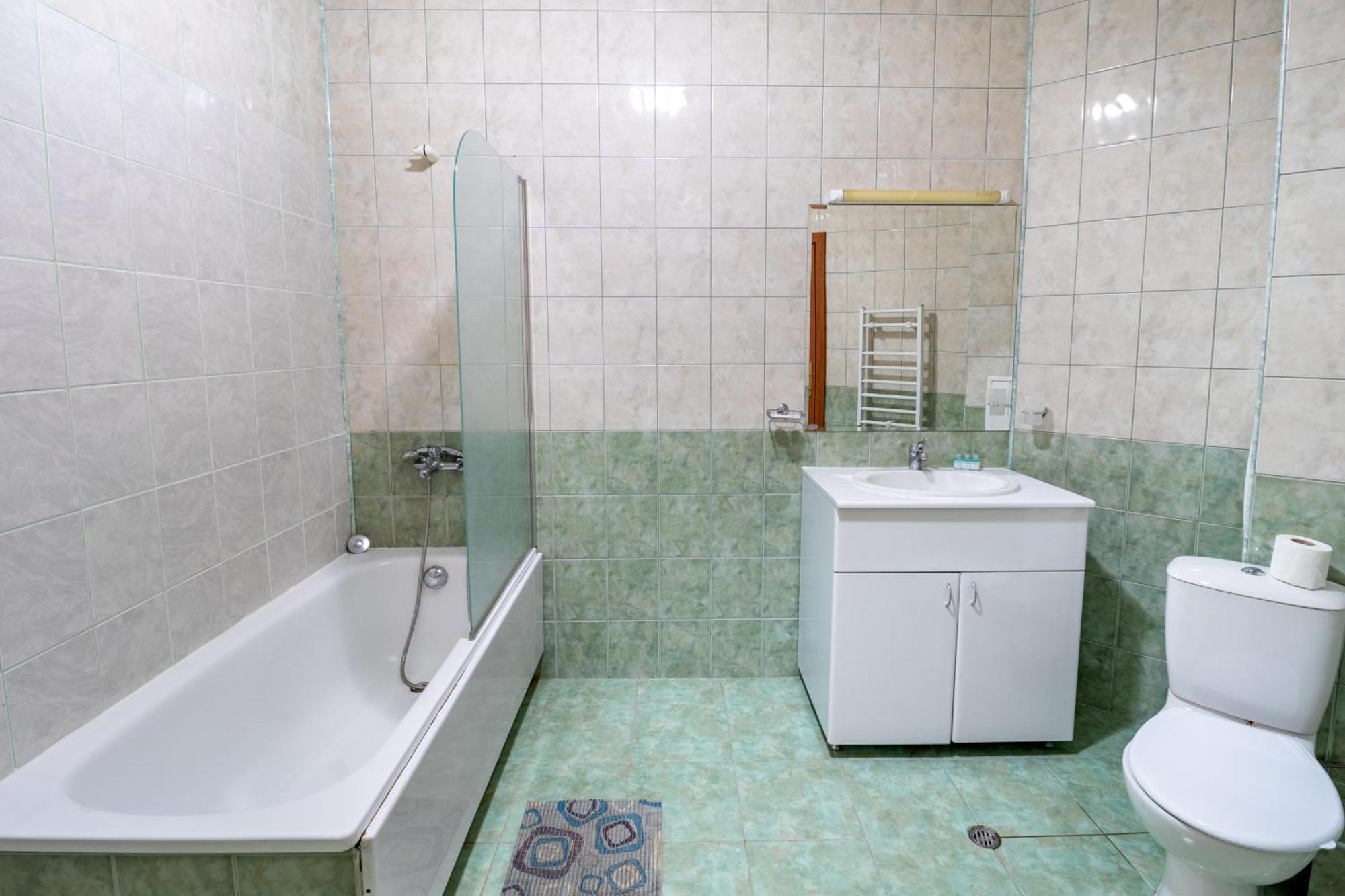 Charming One Bed Apartment 423 In Main Flora Building โบโรเวทส์ ภายนอก รูปภาพ